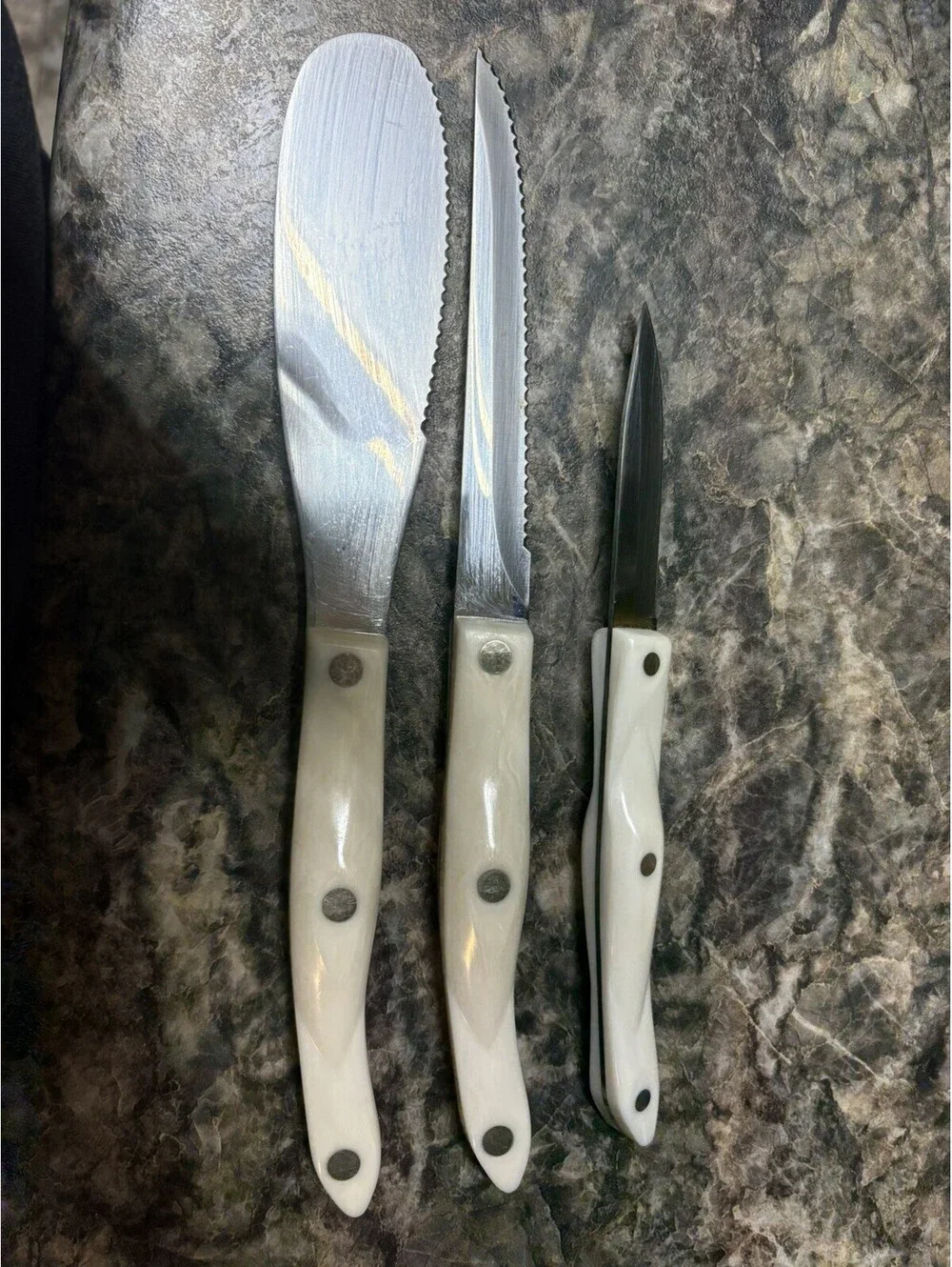 Cutco 1768 Spatula Spreader, 1721 Trimmer, 1720 Paring Knives.